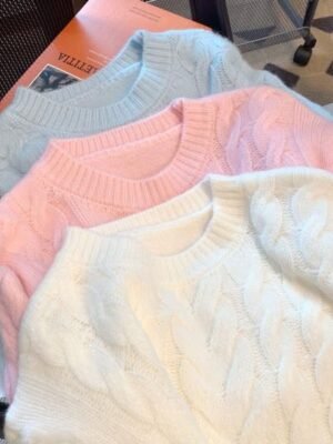 بلوزة ستاتي صوف winter collection 2025